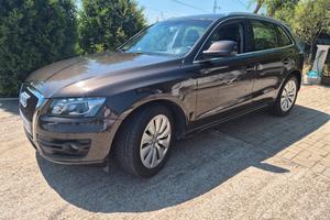 Audi q5 20 benzina +hybrid 