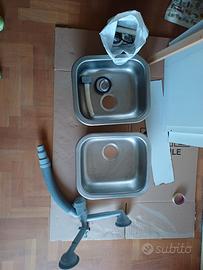 Lavandino due vasche Fynding