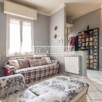 Trilocale con veranda e balcone in contesto bifami