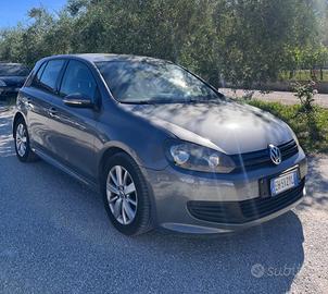 Volkswagen Golf 1.6 TDI PERFETTA SI NEOPATENTATI