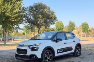 Citroën C3 1.2 Shine Pack s&s 110cv BICOLORE ...