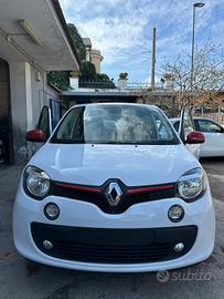 Renault twingo le coc sportif full navi 2015 42000