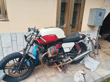 guzzi v7 2012