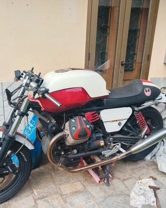 guzzi v7 2012