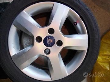 Cerchi in lega Ford Fiesta