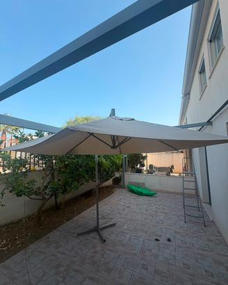 Ombrellone per veranda beige