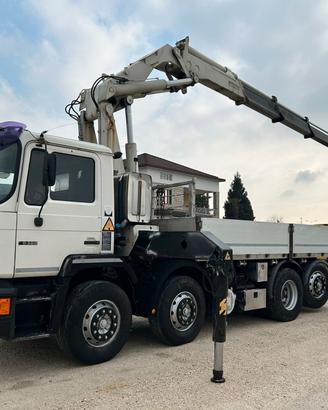 Man 35.422 8x2 con Gru Gormach 40000
