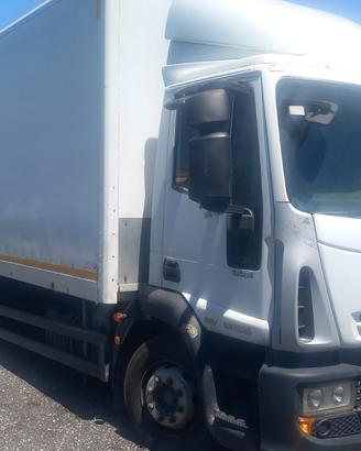 IVECO EUROCARGO 120E25 EURO 5