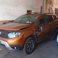 Dacia Duster 1.5 dci 2020 - sinistrata