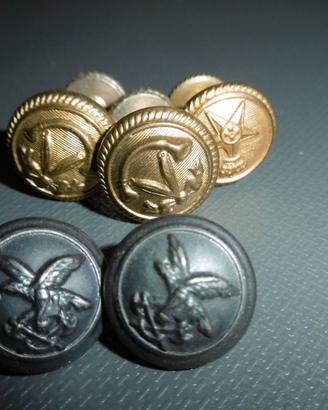 Bottoncini Regio Esercito, Bersaglieri e milizia