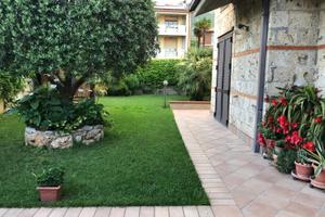 Villetta a schiera-zona residenziale-Borgo Rivo