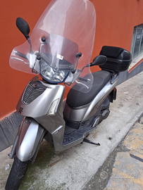 Kymco people 200i