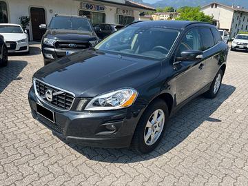 VOLVO XC60 2.4 D 163 CV AWD Geartronic Summum