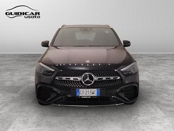 Mercedes GLA-H247 2023 - GLA 180 d AMG Line Advanc