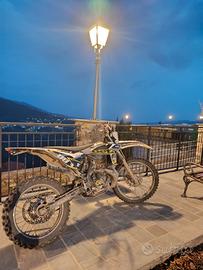 l'unico beta giallo p1sc1o