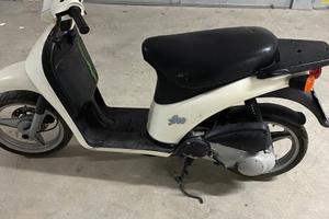 Piaggio Free