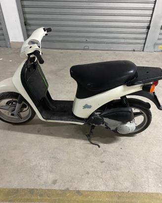 Piaggio Free
