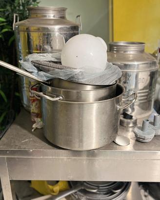 Tavolo inox da lavoro con ripiano