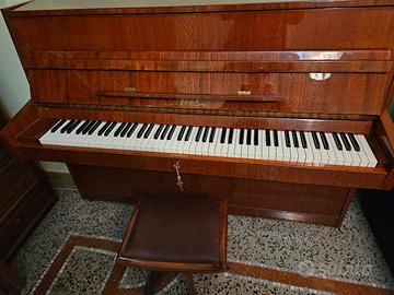 pianoforte NIEER 