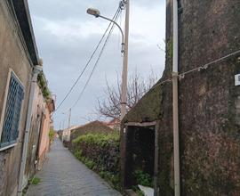 Mangano terreno edificabile