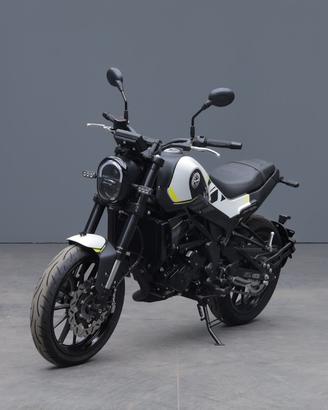 BENELLI Leoncino 250
