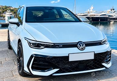VW Golf 8.5 R.L.P. 4 anni gar.uff. e tagliandi