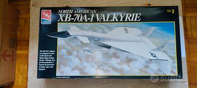 AMT XB-VALKYRIE  1:77