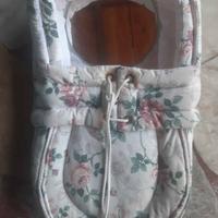 Specchio a forma di scarpa