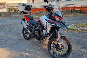 Benelli TRK 702 X
