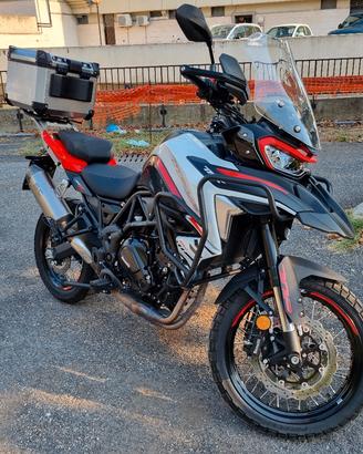 Benelli TRK 702 X
