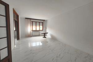 Ampio appartamento con 3 camere da letto