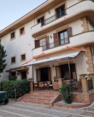 Casa / Villetta bifamiliare in Contrada Ramo