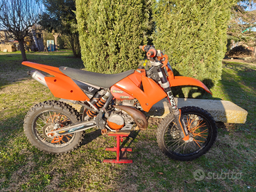 KTM EXC 300 due tempi