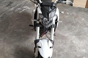 Benelli TNT 125