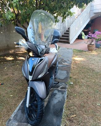 Kymco People S 150i