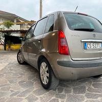 Lancia Musa 1.9 MTJ PLATINO FULL