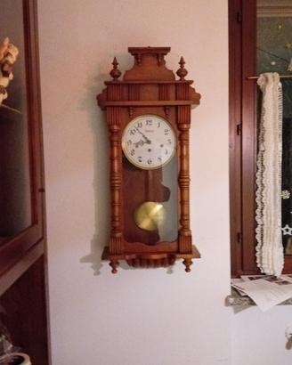 orologio a pendolo
