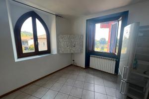 Vendita trilocale con box e cantina