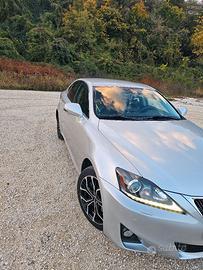 lexus is200d 