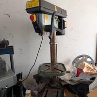 Trapano a colonna Fervi 0750 + morsa a croce Fervi