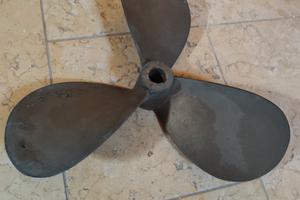 elica barca dislocante