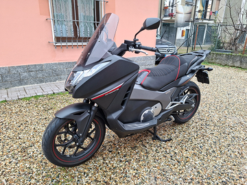 Honda Integra 750 - 2020