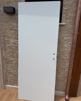 Porta laccata bianca 80x210 in MDF