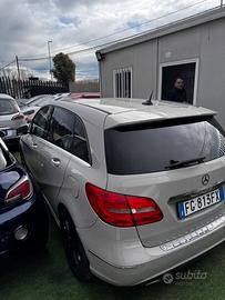 Mercedes B180