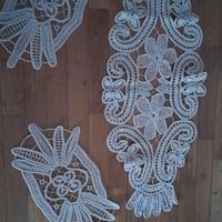 cento tavolo +2 centrini 