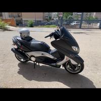 Yamaha tmax
