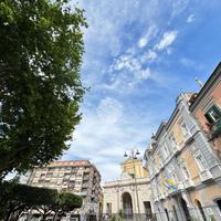 MULTILOCALE A CASTELLAMMARE DI STABIA