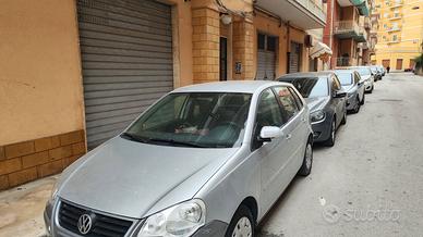 Auto Polo Volkswagen 