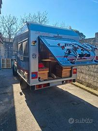 Camper Pickup con cellula abitativa