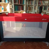 Lettino bambini con materasso 